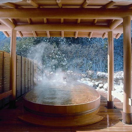 Nishiyama Onsen Keiunkan Hotel Hajakava Kültér fotó