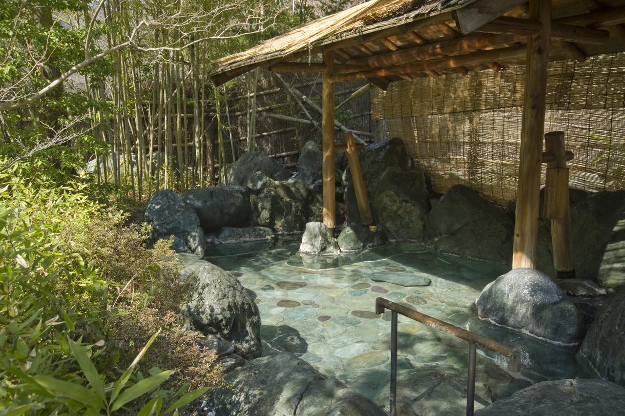 Nishiyama Onsen Keiunkan Hotel Hajakava Kültér fotó